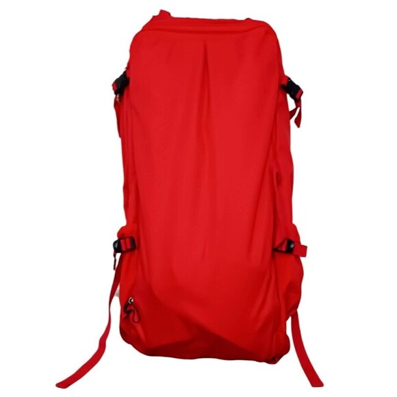 Adventuridge Red Day Hiking Camping Backpack Outdoors Bag Multiple Compartments - Picture 4 of 9